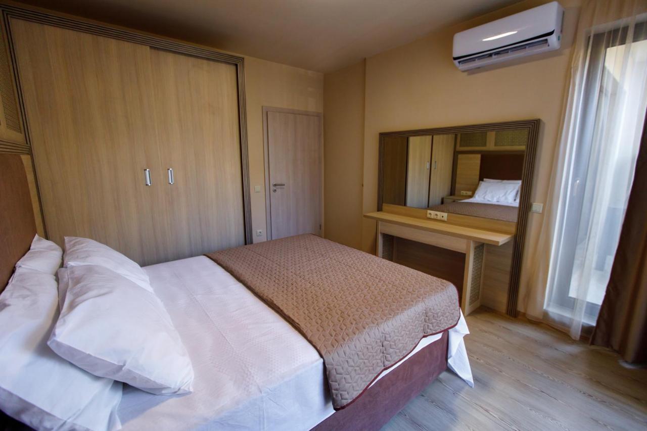 Private Apartments In Argisht Partez Golden Sands Bagian luar foto